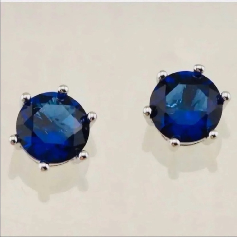 Hypoallergenic Surgical Steel Sapphire Blue Cubic Zirconia Earrings 8mm NEW